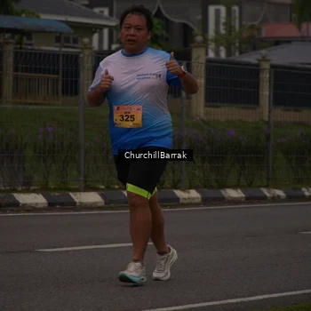 Runner Photo 8409530