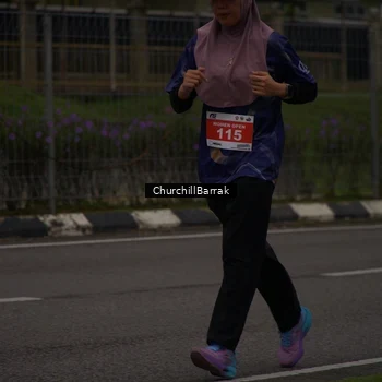 Runner Photo 8409547