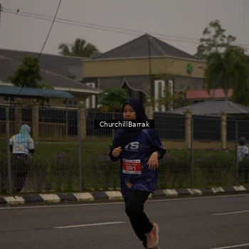 Runner Photo 8409590