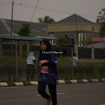 Runner Photo 8409596