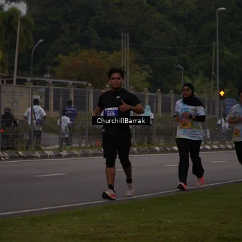 Runner Photo 8409605