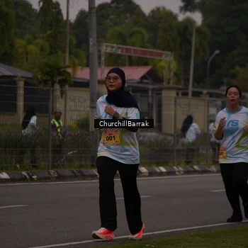 Runner Photo 8409610