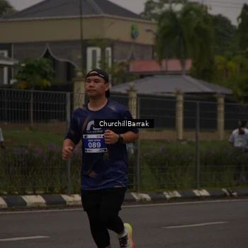 Runner Photo 8409656