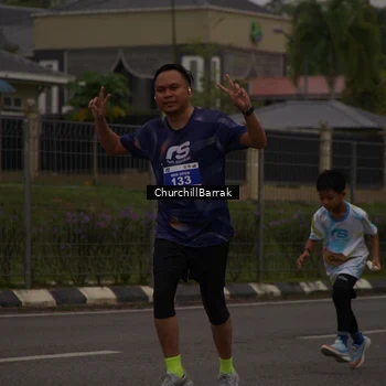 Runner Photo 8409665