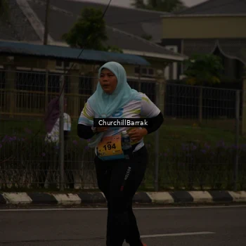 Runner Photo 8409669