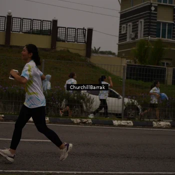 Runner Photo 8409693