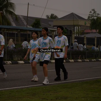Runner Photo 8409698