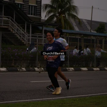 Runner Photo 8409719