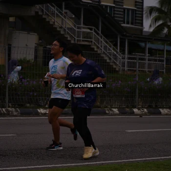 Runner Photo 8409721