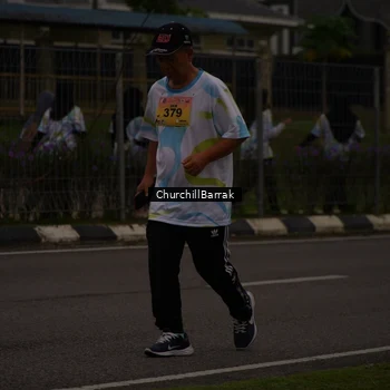 Runner Photo 8409737