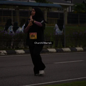 Runner Photo 8409739