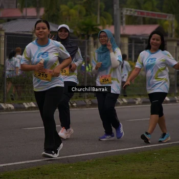 Runner Photo 8409749