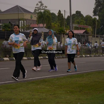 Runner Photo 8409757