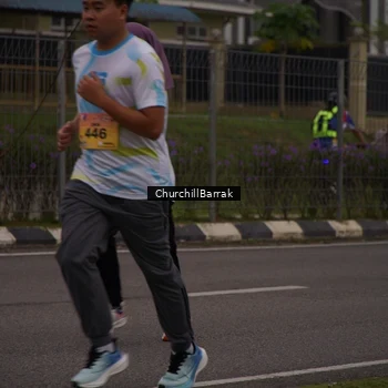 Runner Photo 8409765