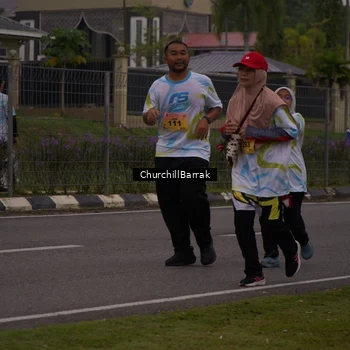 Runner Photo 8409769