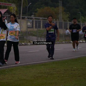 Runner Photo 8409775
