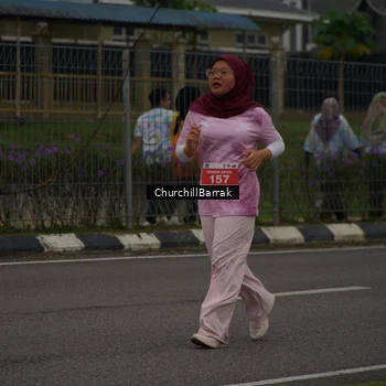 Runner Photo 8409799