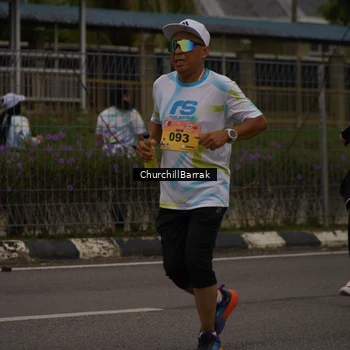 Runner Photo 8409805