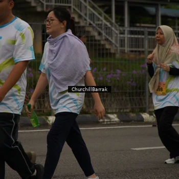 Runner Photo 8409811