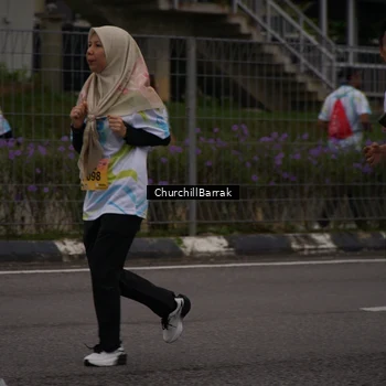 Runner Photo 8409813
