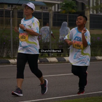 Runner Photo 8409817