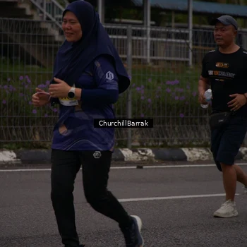 Runner Photo 8409823