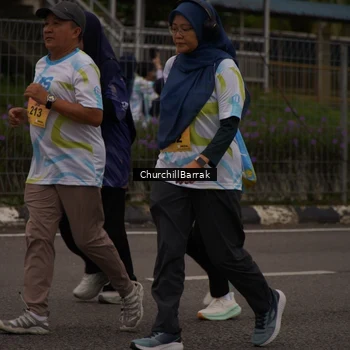 Runner Photo 8409835