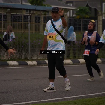 Runner Photo 8409846