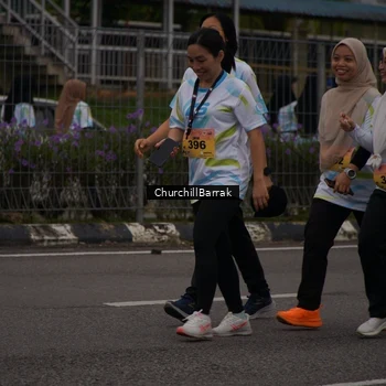 Runner Photo 8409859