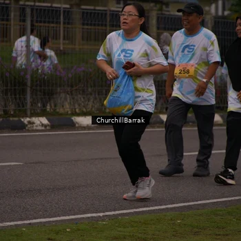 Runner Photo 8409862