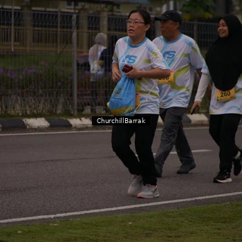 Runner Photo 8409864