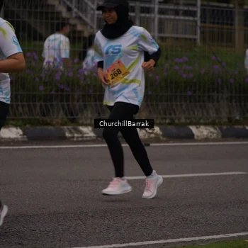Runner Photo 8409865