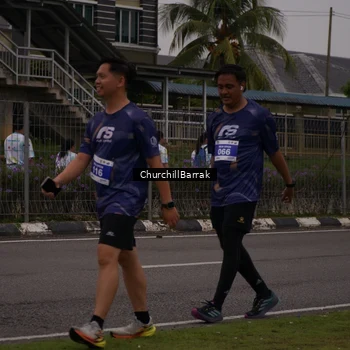 Runner Photo 8409879