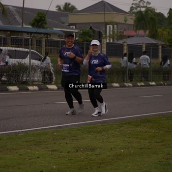 Runner Photo 8409902