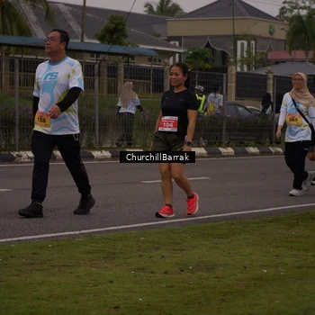 Runner Photo 8409910