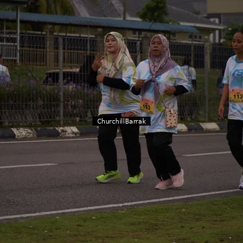 Runner Photo 8409927