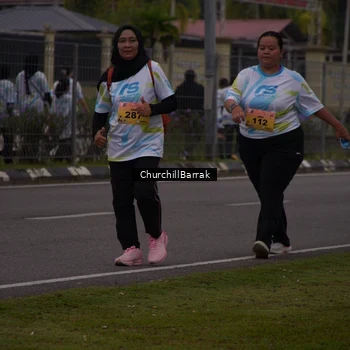 Runner Photo 8409938