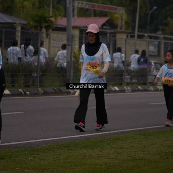 Runner Photo 8409945