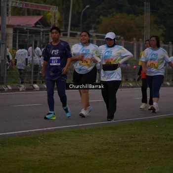 Runner Photo 8409973