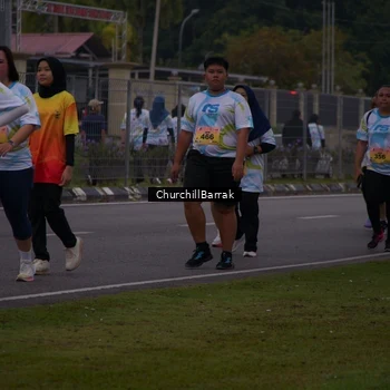Runner Photo 8409993