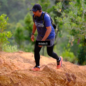 Runner Photo 8410020