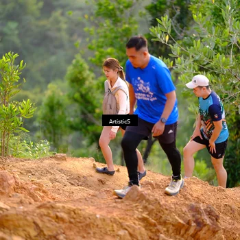 Runner Photo 8410056