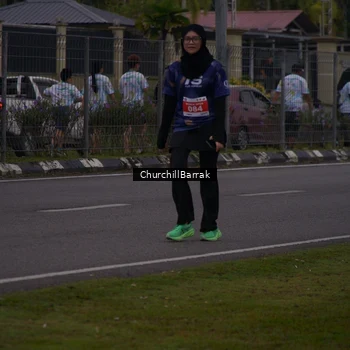 Runner Photo 8410075