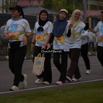 Runner Photo 8410127