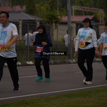 Runner Photo 8410131