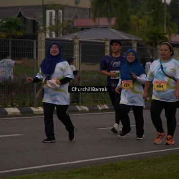 Runner Photo 8410218