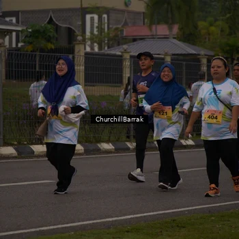 Runner Photo 8410233