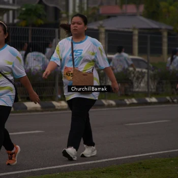 Runner Photo 8410251