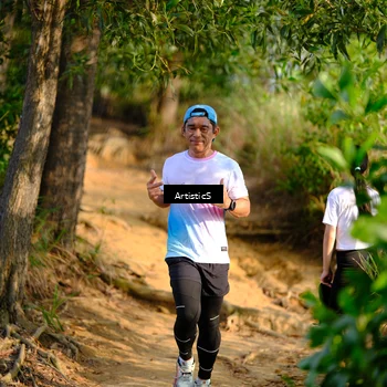 Runner Photo 8410268