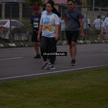 Runner Photo 8410271